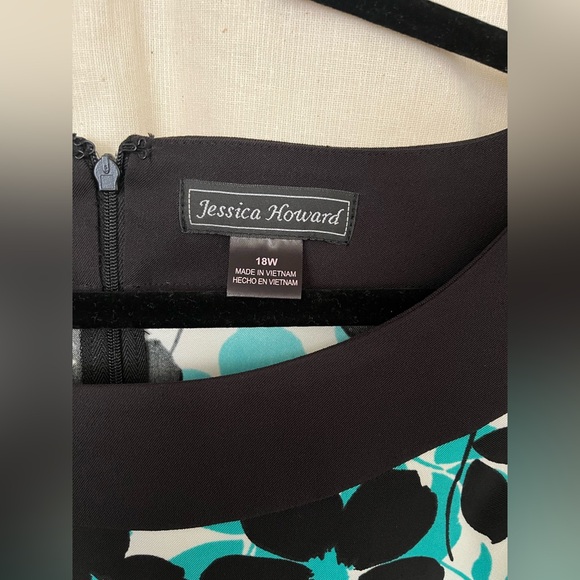 Jessica Howard Dress - Floral Print - Teal, Black and White - size 18W - Picture 7 of 15